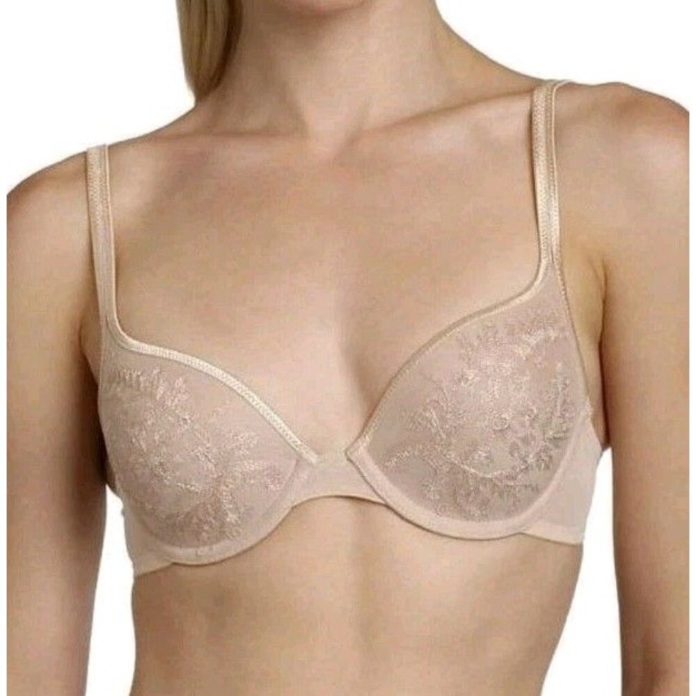Wacoal 853147 32D Beige Bold & Beautiful Floral Embroidery Contour TShirt Bra